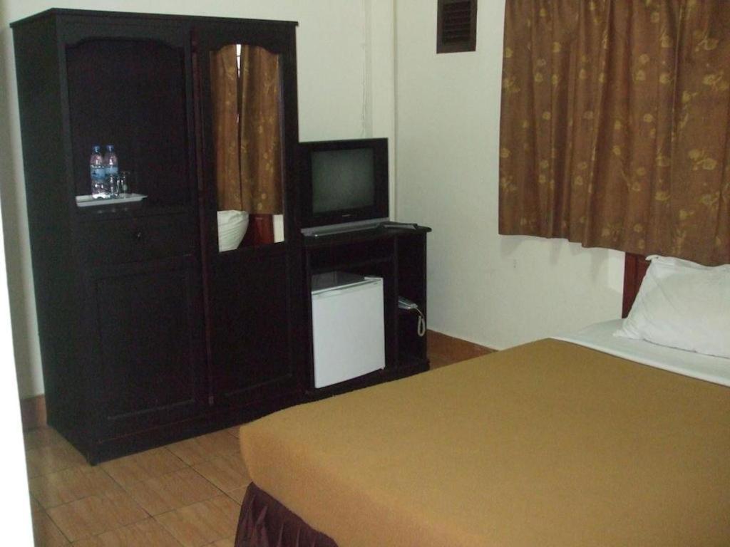 Souvanna 2 Hotel Vientiane Exterior photo